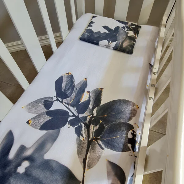 Black Leaves1 - 100% Cotton Muslin Cot Duvet Set